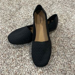 NWOT! Comfortview Bethany shoes. Black. SZ 9.5M